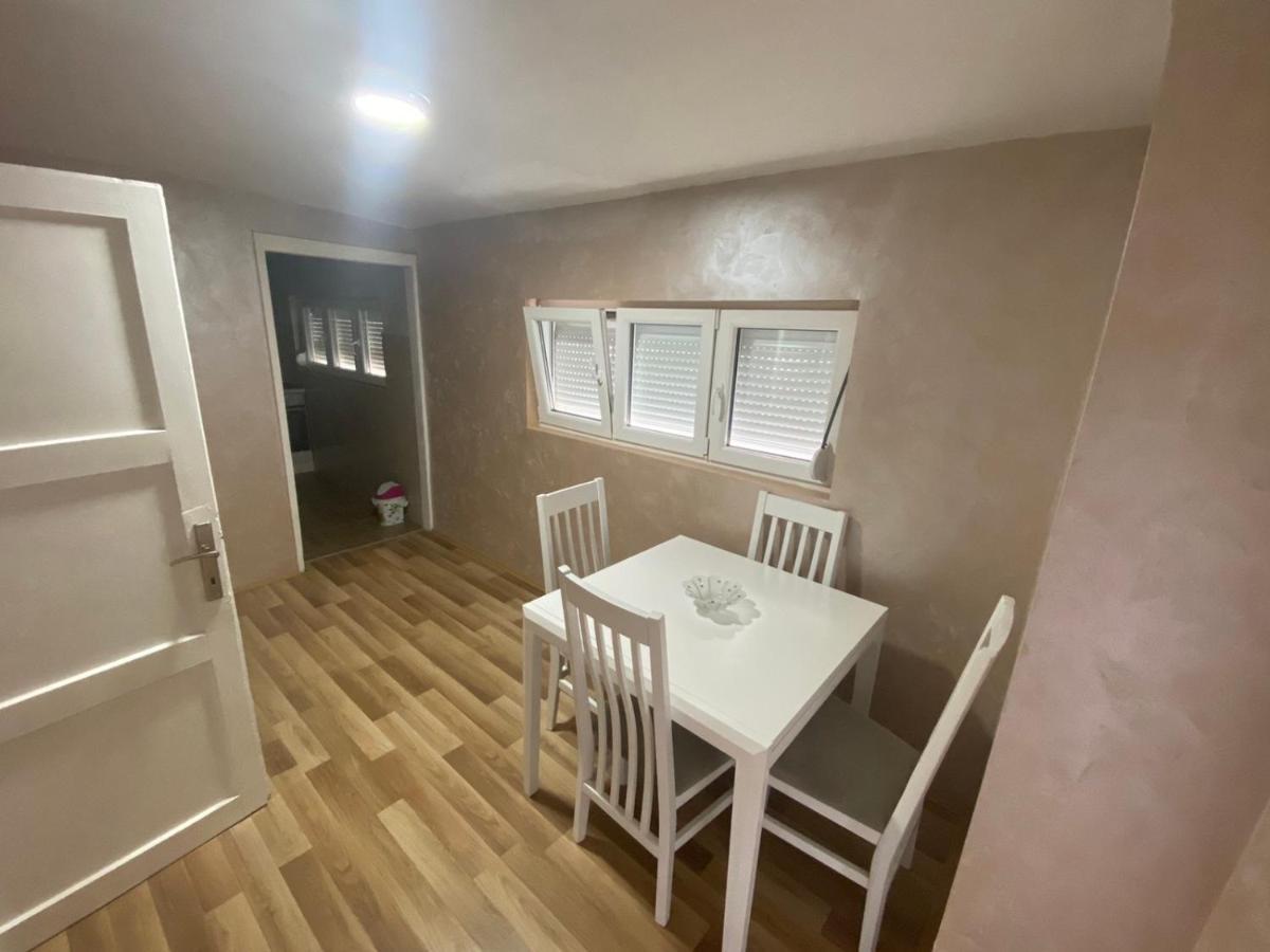 Apartman Niksic Apartment Luaran gambar